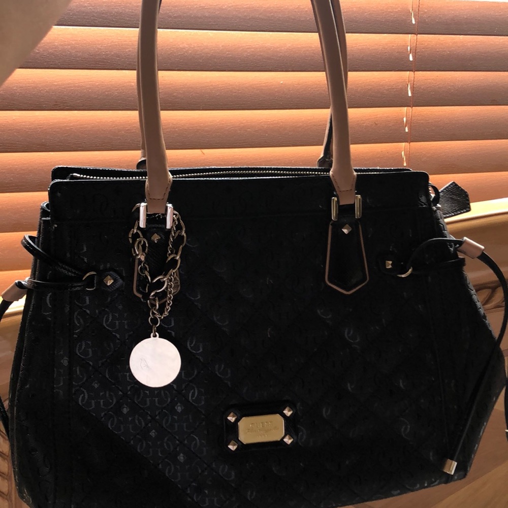 Black Guess Bag